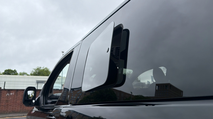 Ford Transit Custom 320 L1 Diesel Fwd 2.0 EcoBlue 136ps H1 Double Cab Van Limited - Image 39